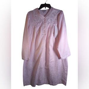 NWT Miss Elaine Pink Embroidered Nightgown Loungewear Dress Size S Cozy Comfy